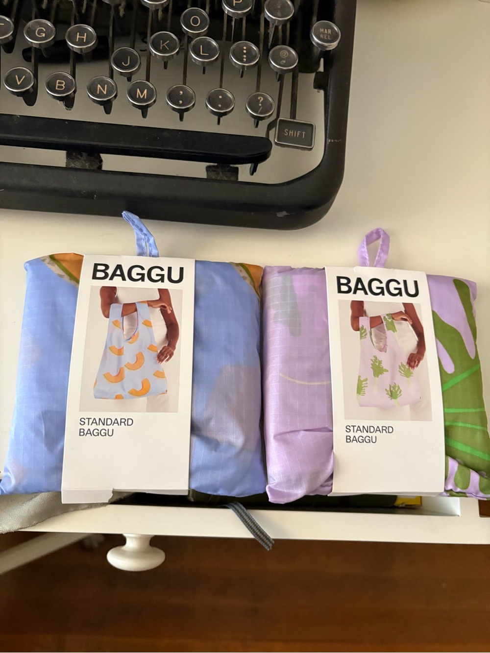RETIRED BAGGU PRINTS